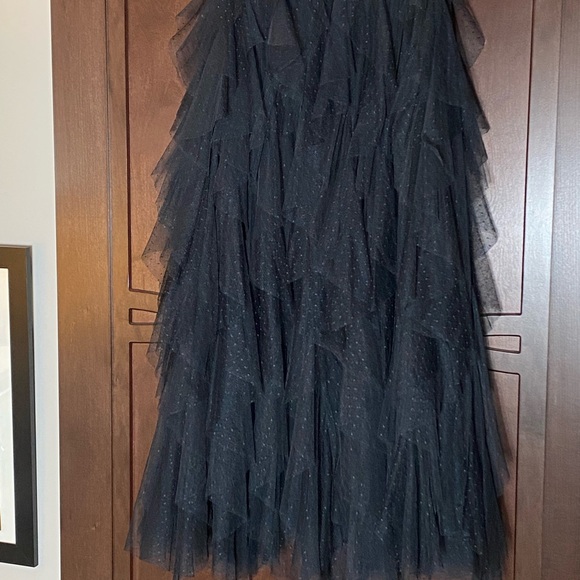 Elegant Black Layered Tulle Skirt. Plus Size - Picture 4 of 6
